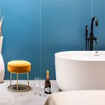 Dimo Luxury 1 *