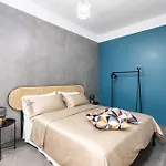Dimo Luxury 1