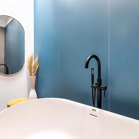Dimo Luxury 1 דירה אבולה