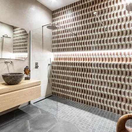 Dimo Luxury 1 Apartment