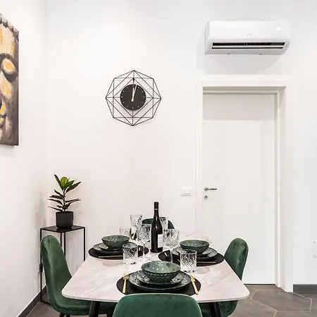 Dimo Luxury 1 *