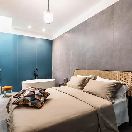 Dimo Luxury 1